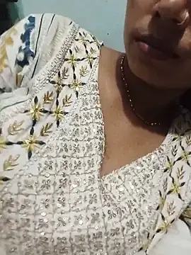 Hoty-sona  live sex cam