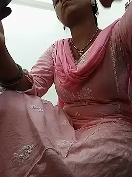Hoty-sona  live sex cam
