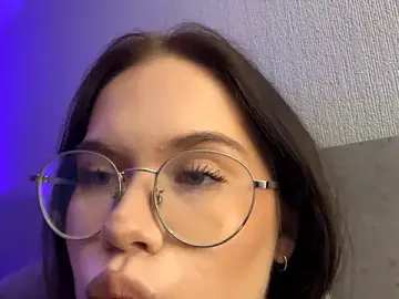 JenniferBallard  live sex cam
