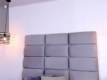 RousyMoon  live sex cam