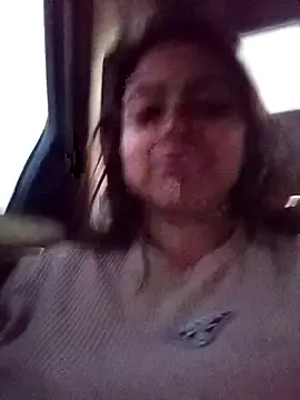 Sarah917  live sex cam