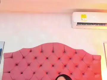 ThyaraJhons  live sex cam