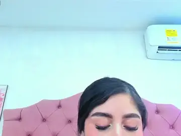 ThyaraJhons  live sex cam
