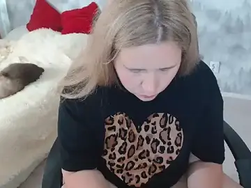 AdelinaLawson  live sex cam
