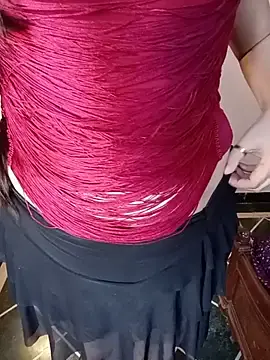 Ira_90  live sex cam