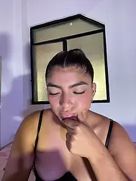 LeiaMara  live sex cam