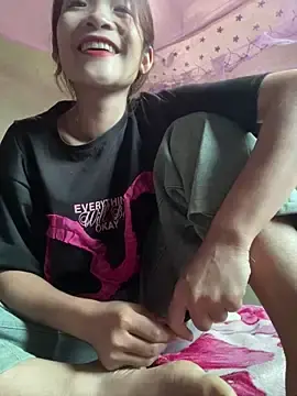Mina-pusy  live sex cam