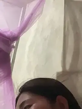 Mina-pusy  live sex cam