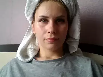 Suissi_SweetCandy  live sex cam