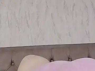 Victhoria_Red  live sex cam