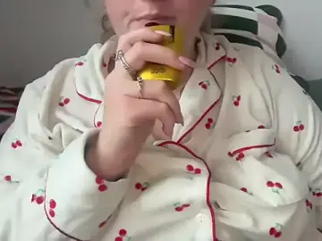 Lilsbabyxo  live sex cam