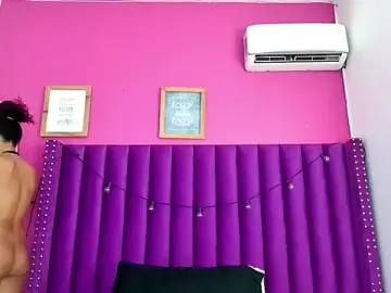 Littleebonny  live sex cam