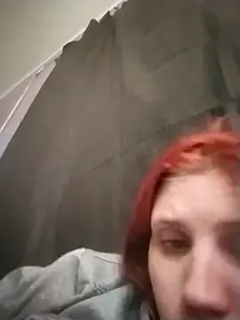 Mokra_olka  live sex cam