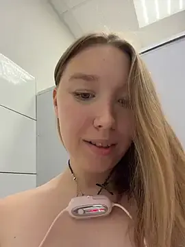 -NaughtyAngel-  live sex cam