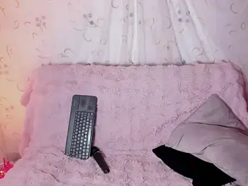 KuraiBi  live sex cam