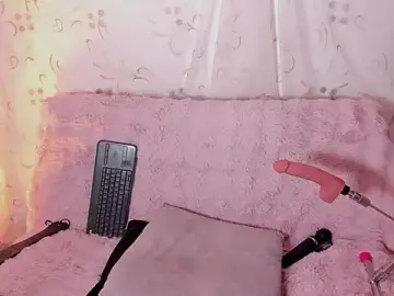 KuraiBi  live sex cam