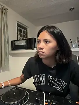 Mia-miauuuuu  live sex cam