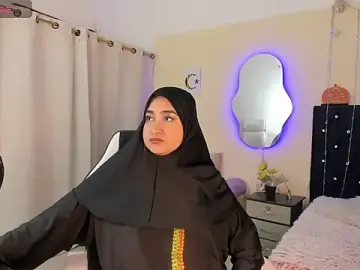 SamiraAwada  live sex cam