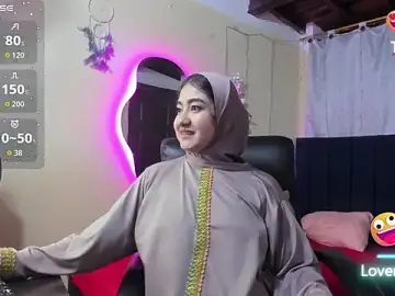 SamiraAwada  live sex cam