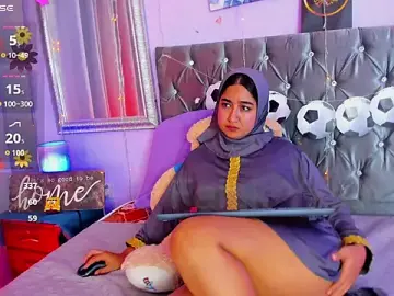 SamiraAwada  live sex cam