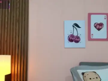 Alina_martinelli  live sex cam