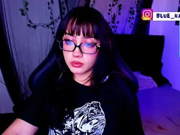 Blue_katt  live sex cam