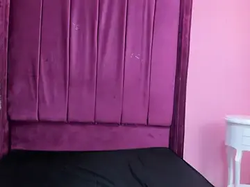 Kellyhartx  live sex cam