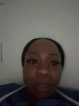 Ladybugpink  live sex cam