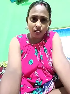 Puja560  live sex cam