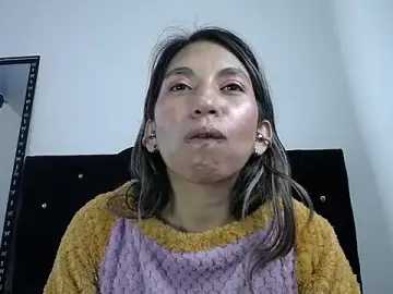 Sweet_skylove_  live sex cam