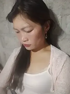 Buong-binh  live sex cam