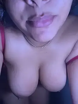 Emilly3264  live sex cam