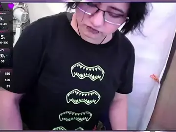 Ftm_Bunny  live sex cam