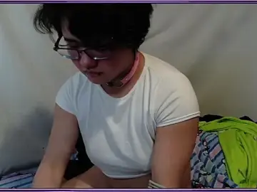 Ftm_Bunny  live sex cam