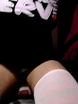 Ftm_Bunny  live sex cam