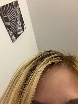 Sofy_Softtt  live sex cam