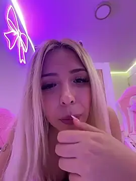 Sofy_Softtt  live sex cam