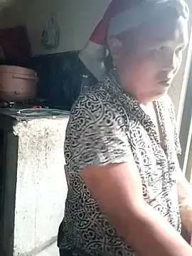 YeuAnhbigcock  live sex cam