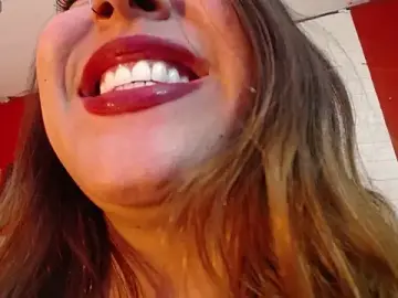 _poison_sweet  live sex cam