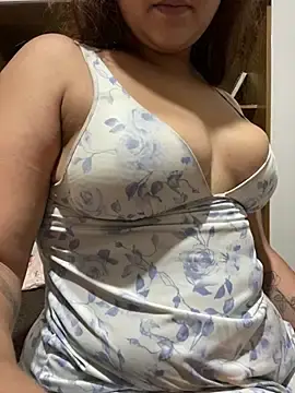 Larivitoria  live sex cam