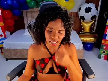 Lia_16  live sex cam