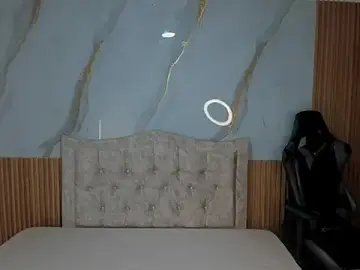 Lia_16  live sex cam