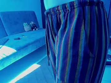 Star_shooting8  live sex cam
