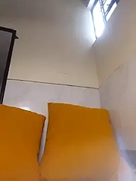 Thickyybabieee  live sex cam