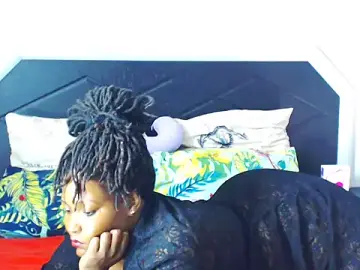 Bulkyyass  live sex cam