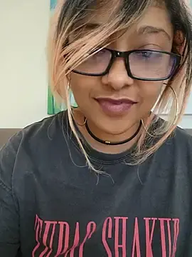 Indianbrownie  live sex cam