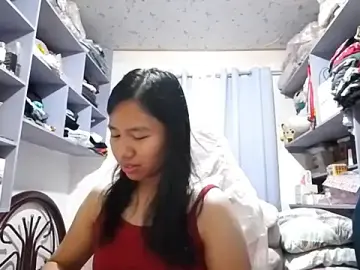 JoyeAmesbury  live sex cam
