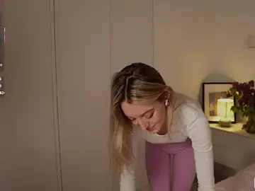 SophieBelll  live sex cam