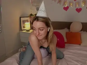 SophieBelll  live sex cam