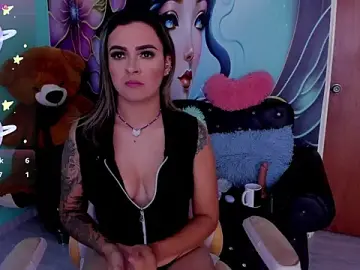 Mia_bigtits17  live sex cam